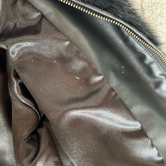 Fen Nelli faux fur Coat - Picture 6 of 9